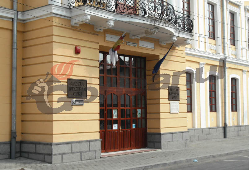 Obiecte artizanale, expuse de persoanele private de libertate