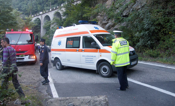Accident cu cinci victime pe Defileul Jiului