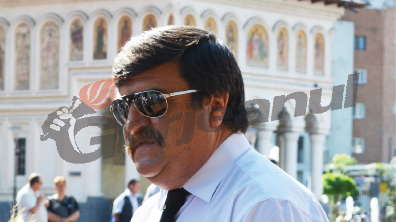 Greblă, finul şi aghiotanţii de la ferma de capre, trimişi în judecată