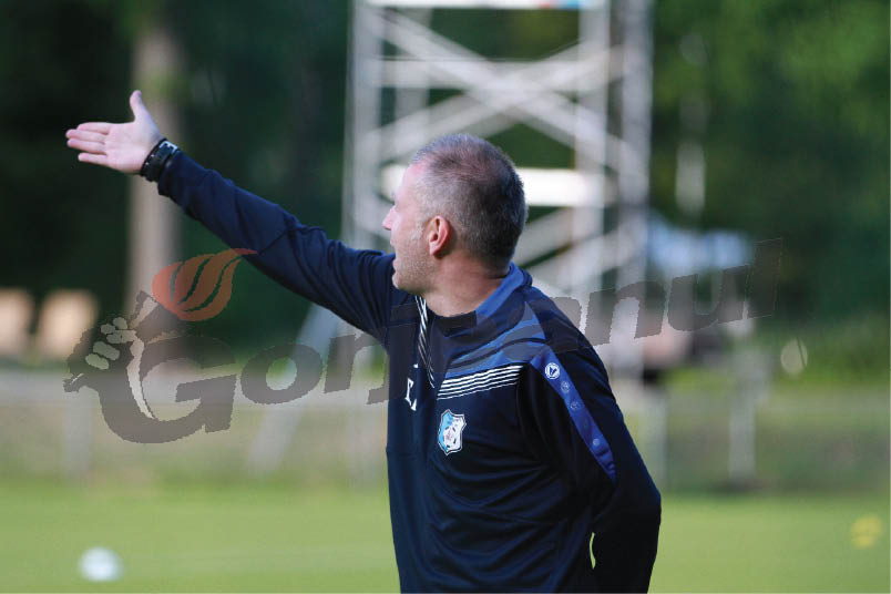 Edi Iordănescu, aniversare în cantonament