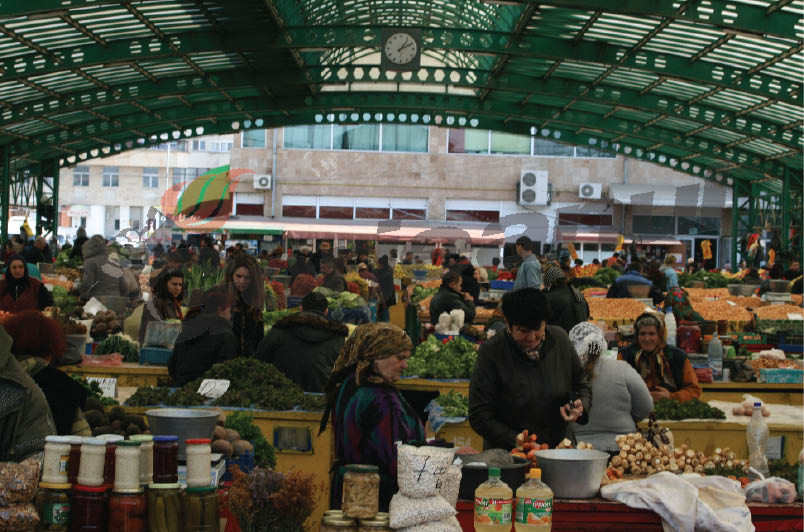 Pieţele din Târgu-Jiu, încăpătoare pentru producători