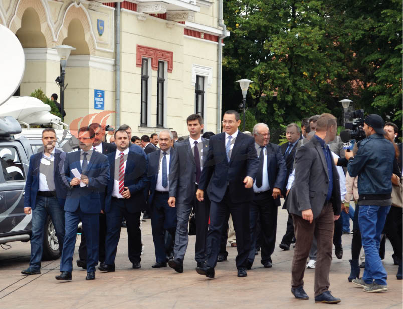 Social-democraţii gorjeni se solidarizează cu premierul Ponta