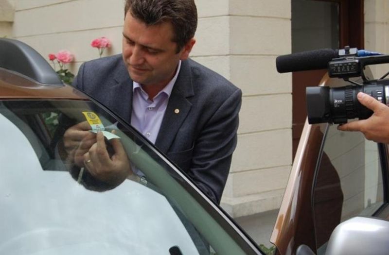 Proiectul “Carte de Salvare la Bord”, lansat de către ACR şi IGSU