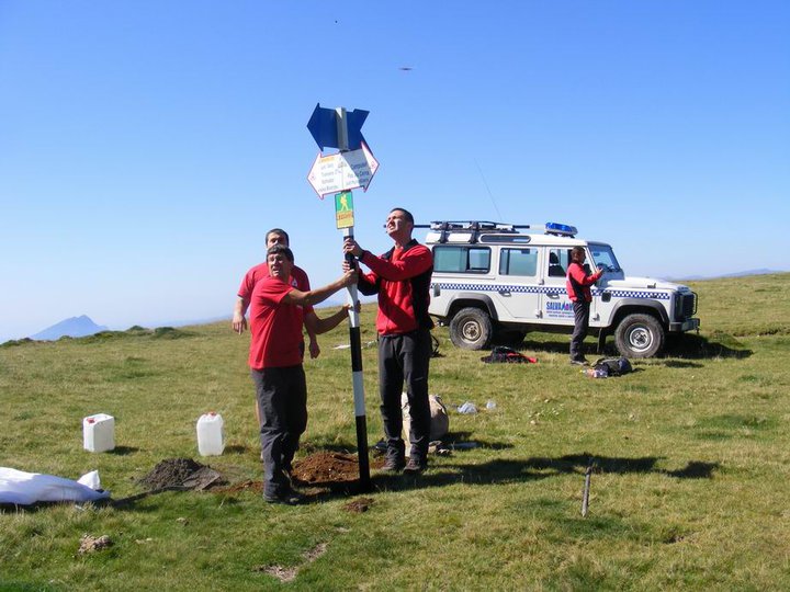 Două noi trasee turistice, realizate de salvamontiștii gorjeni