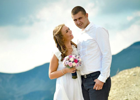 Gura târgului / Fostul prim-procuror Focşan va fi bunic