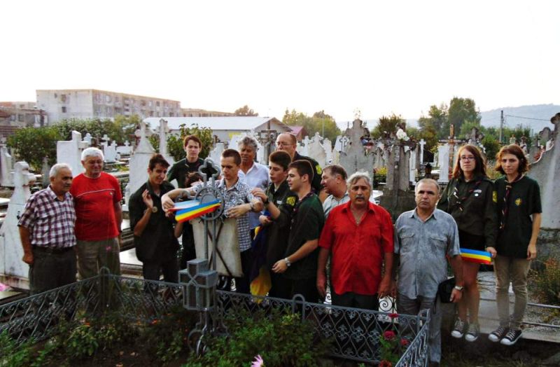 De Ziua Aviaţiei şi a Forţelor Aeriene Române, Eroii aviatori gorjeni omagiaţi la Târgu-Jiu