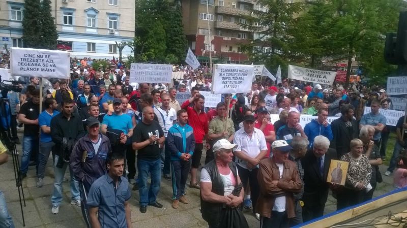 Mineri la protest la Drobeta Turnu Severin