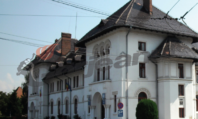 Începând de astăzi / Salarii mărite pentru angajaţii Primăriei Târgu-Jiu