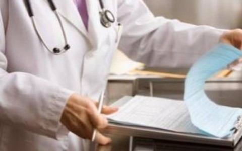 Sute de noi cazuri de cancer şi diabet, înregistrate la nivelul judeţului