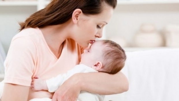 Precizări de la Casa de Pensii privind vechimea celor care au beneficiat de concediu de creștere a copilului