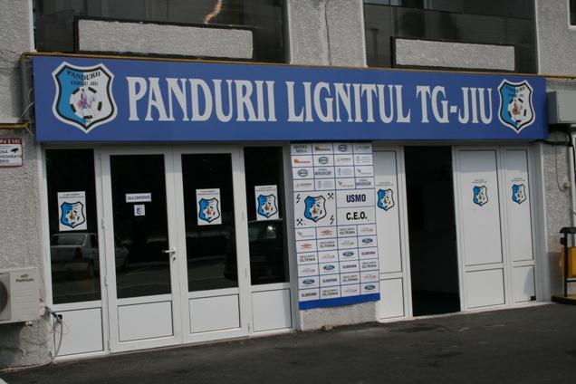 Bugetul local recuperează datoriile de la Pandurii în doi ani
