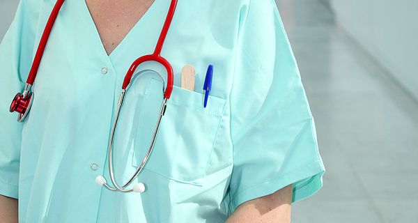 Recrutare de medici şi asistenţi pentru şcolile din judeţ