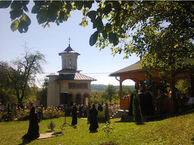 Lumina, şi Adevărul, şi Viaţa – “Prin Sfinții Ioachim și Ana, noi ne bucurăm într-un chip deosebit, pentru că ei sunt părinții Maicii Domnului”