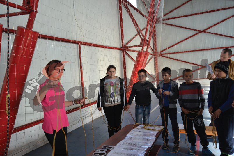 “Re – crează–te prin voluntariat !”