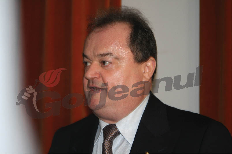 Blaga şi Gorghiu amână întâlnirea cu sindicatele