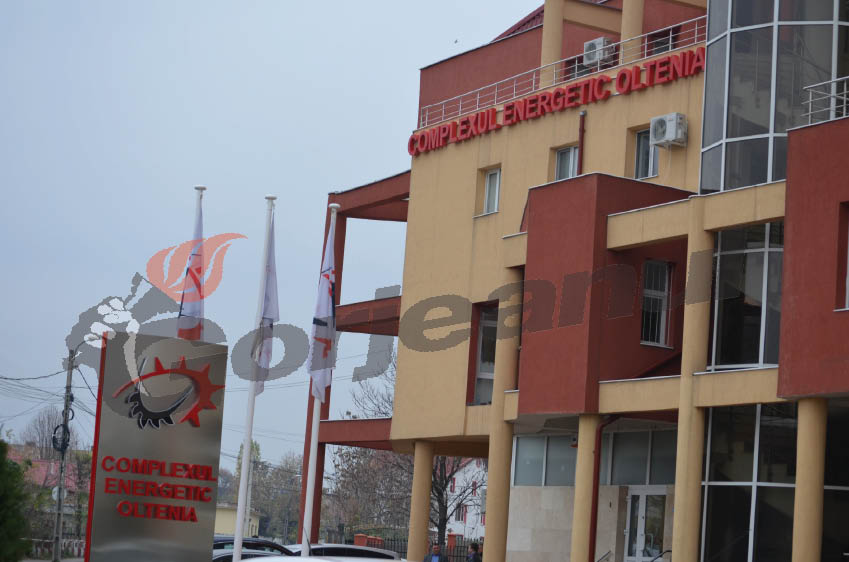 CEO calculează dacă măreşte salariile cu 50 de lei şi dacă poate creşte clasa minimă pentru angajaţi