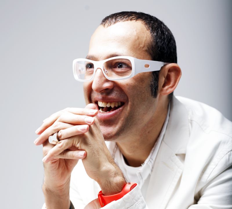 Designerul Karim Rashid, îndrăgostit de operele lui Brâncuşi