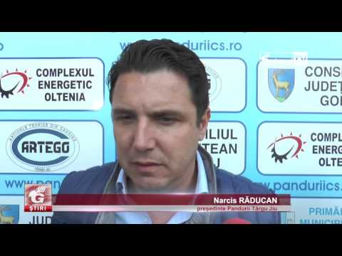 PANDURI PENTRU O ZI!