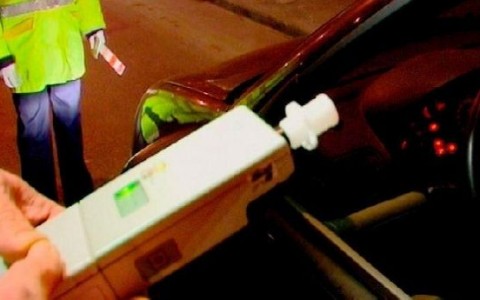 Şoferi morţi de beţi, depistaţi în trafic