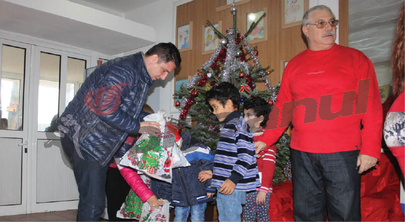 Cadouri de la Pandurii