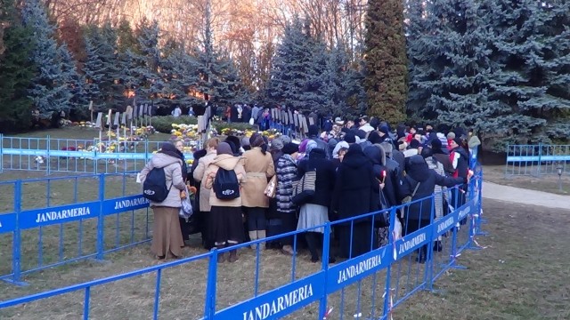 O comunitate activă, Acţiuni spirituale şi caritabile ale Asociaţiei pensionarilor din Tismana