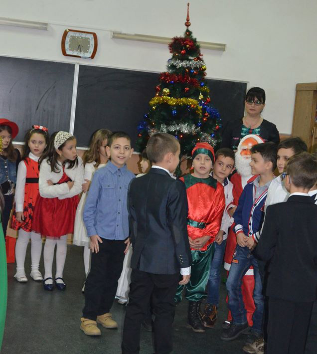 Sezonul serbărilor de iarnă, la Şcoala „Constantin Săvoiu”