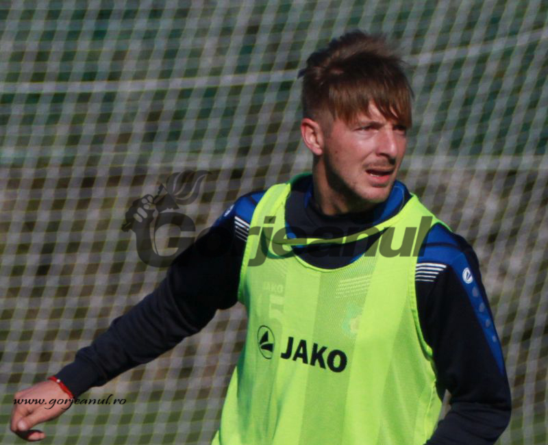 Antal – IN, Munteanu – OUT