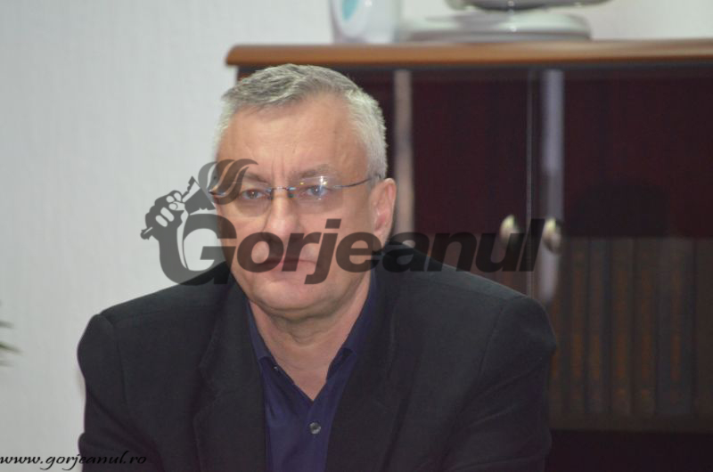 Nu a mai făcut pe Duru, Antonie a aruncat prosopul și săpunul la mineri