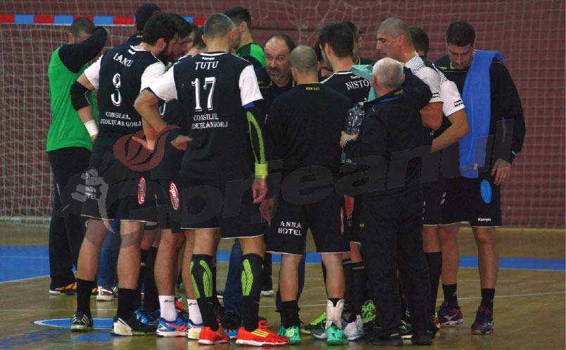 Handbaliștii Energiei au intrat pe mâna lui Rudic