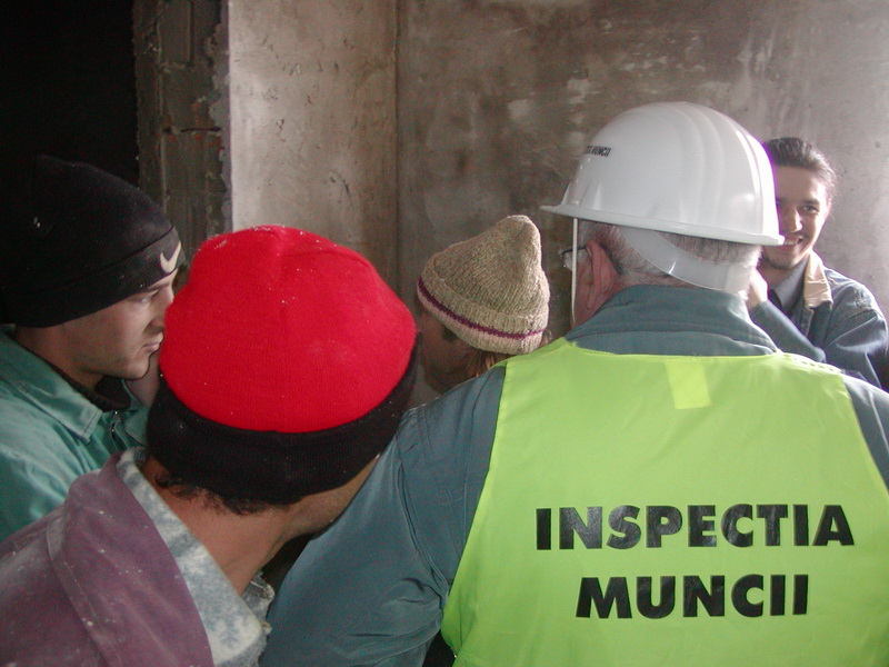 Amenzi de 111.000 de lei pentru angajatorii gorjeni