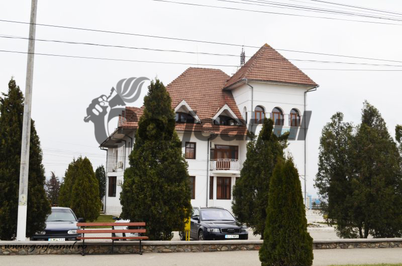 Două primării din judeţ fac angajări