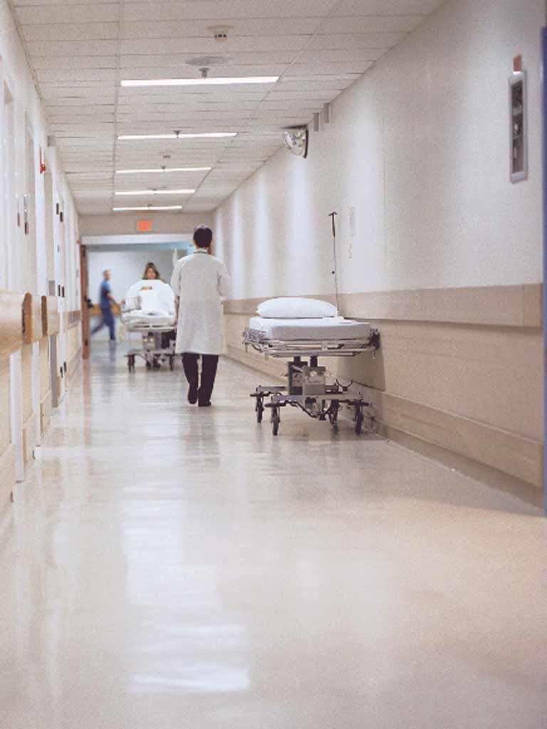 Spor de 100% pentru personalul care asigură continuitatea activităţii în spitale