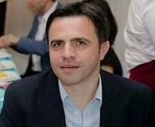 Un psiholog ex-sereist, numit în fosta funcție a lui Răuț