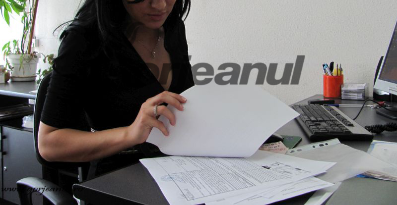 functionari publici (2)