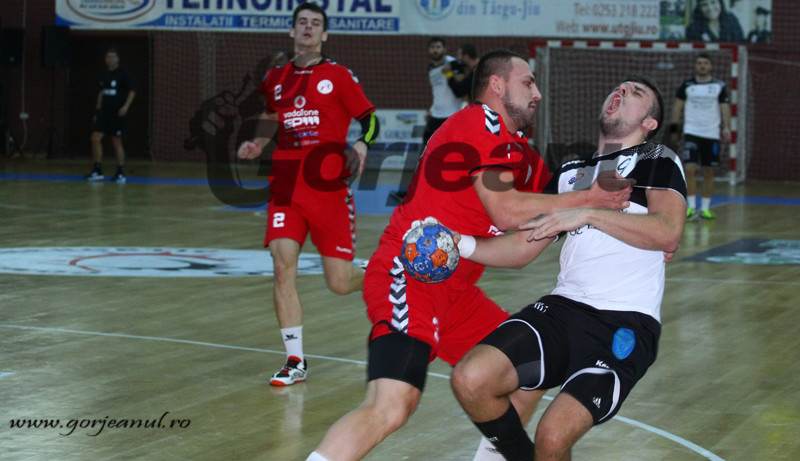 Cursă pentru play-off