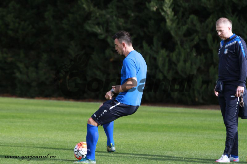 Hora, incert pentru meciul cu CSU Craiova