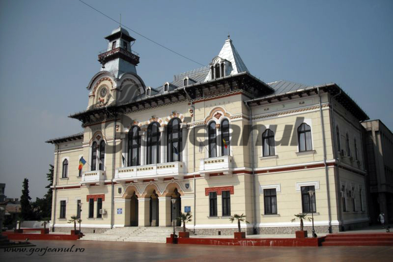 Examen la Bucureşti pentru un post de la Prefectura Gorj