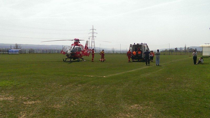 Bebeluș preluat de elicopterul SMURD