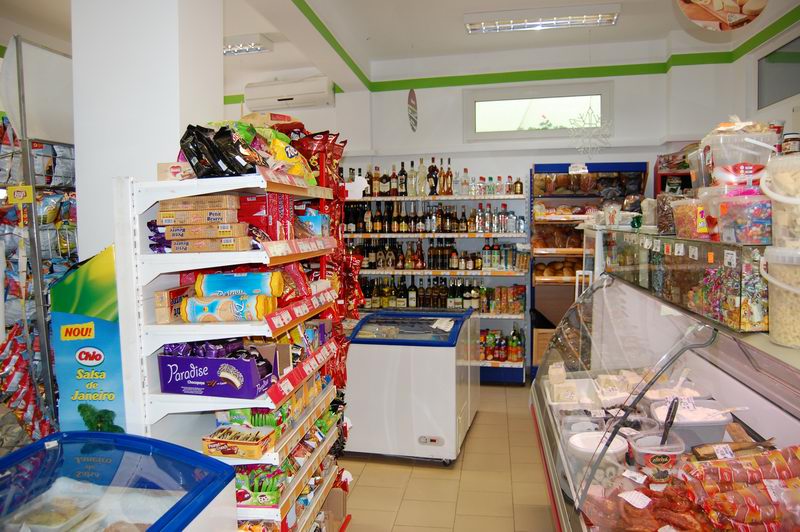 Unităţi alimentare din judeţ, amendate de inspectorii DSVSA