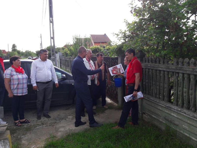 Proiectele candidatului PSD, prezentate cetățenilor din Dănești!