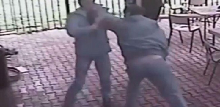 Bătaie ca în Vestul Sălbatic pe terasa unui bar din Cloșani