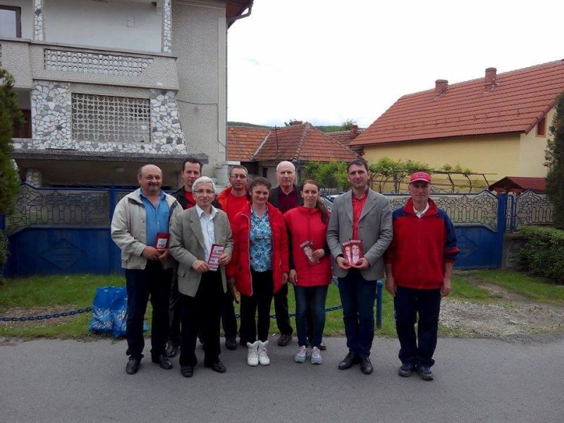 Transparență, locuri de muncă și investitori, cerute de bumbeșteni social-democratului Dănuț Lupulescu