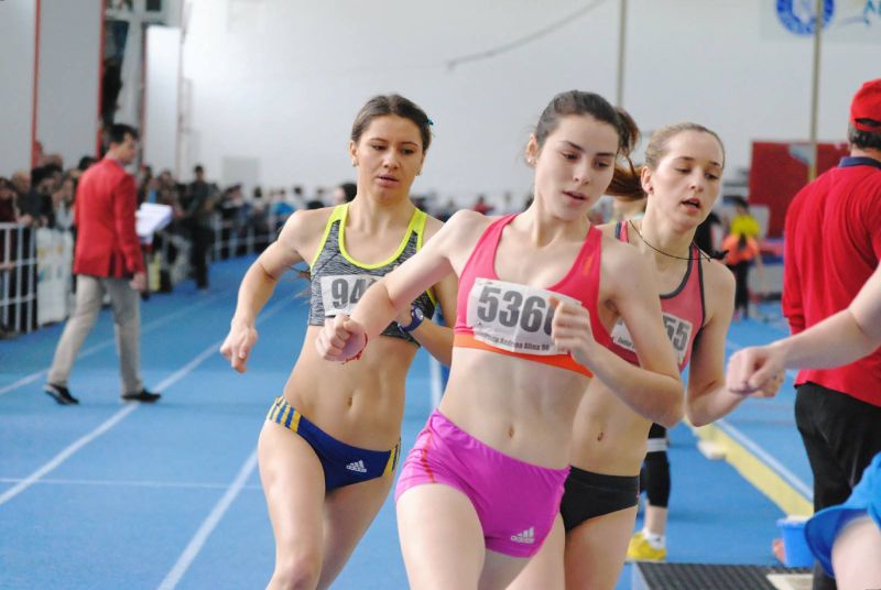 Salbă de medalii pentru UCB la Universitare