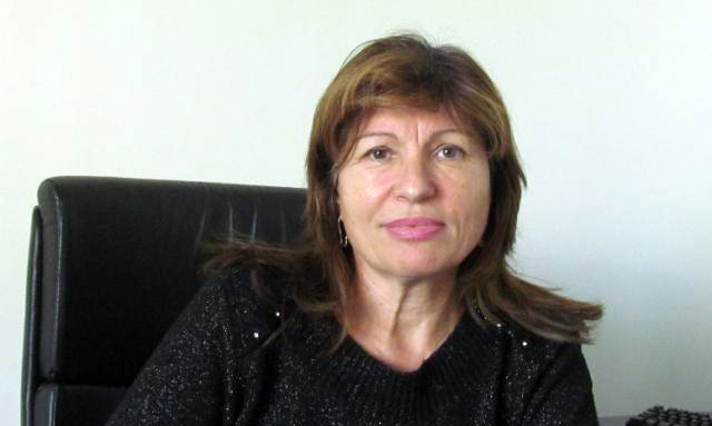 Gura târgului – Pensionara Rodica Ghimiş, în campanie cu staff-ul PNL