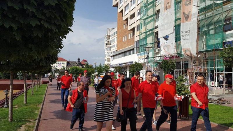 Campanie la Târgu-Jiu: PSD aproape de tineri!