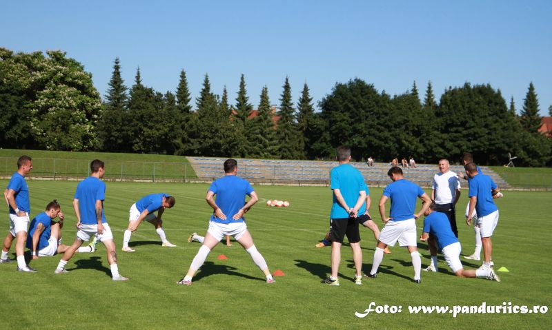 Remiză pentru panduri la primul amical al verii / Nul cu Osijek