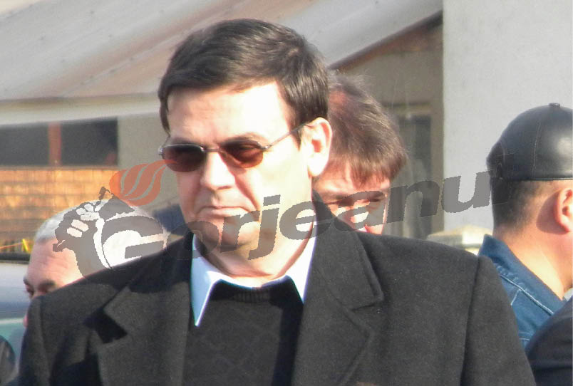 Dacă nu a mers cu recuzarea, Fostul șef de la Pandurii vrea să-și mute dosarul