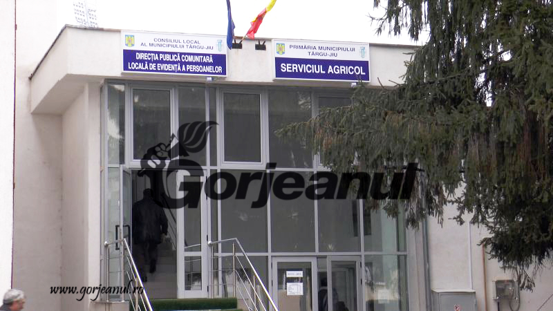 Aglomerație de alegeri, la ghișeele Evidenței Populației