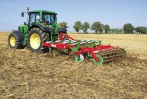 Agricultura pe înțelesul tuturor – Dezmiriștitul este un bun prilej de ridicare a fertilității solului