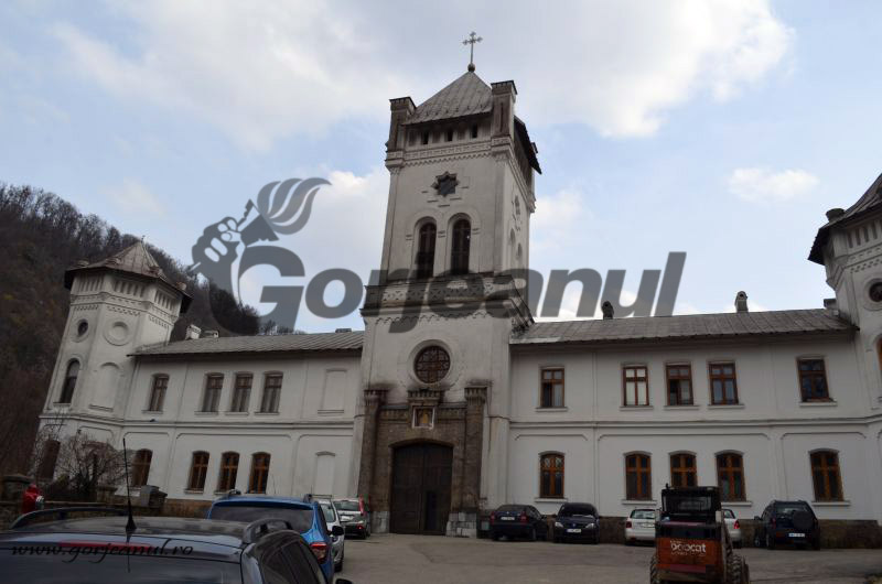 manastirea tismana (1)